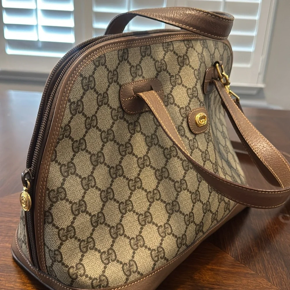 Vintage Gucci handbag